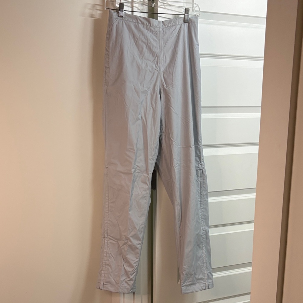 NWT NIKE GOLF storm-fit pants size women’s medium gray outdoors sports athletic